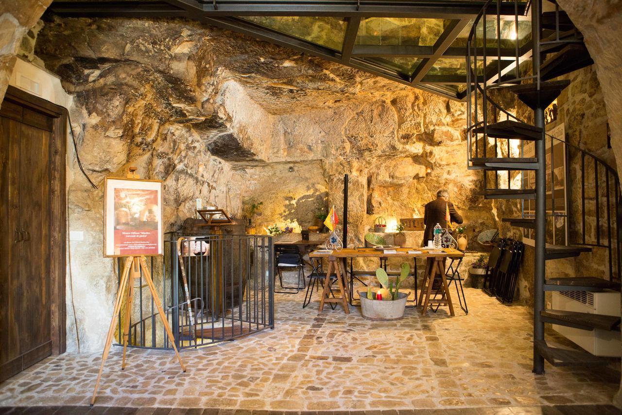 Case-Grotte Degli Avi, Esperienza Abitativa In Grotta Modica Dış mekan fotoğraf